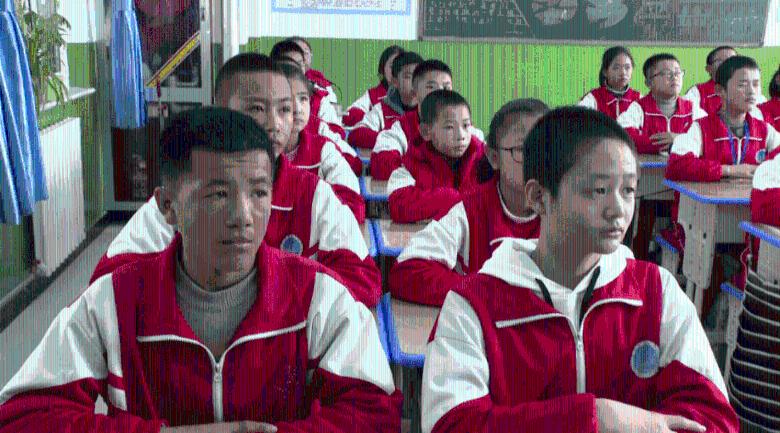 芭比大学毕业